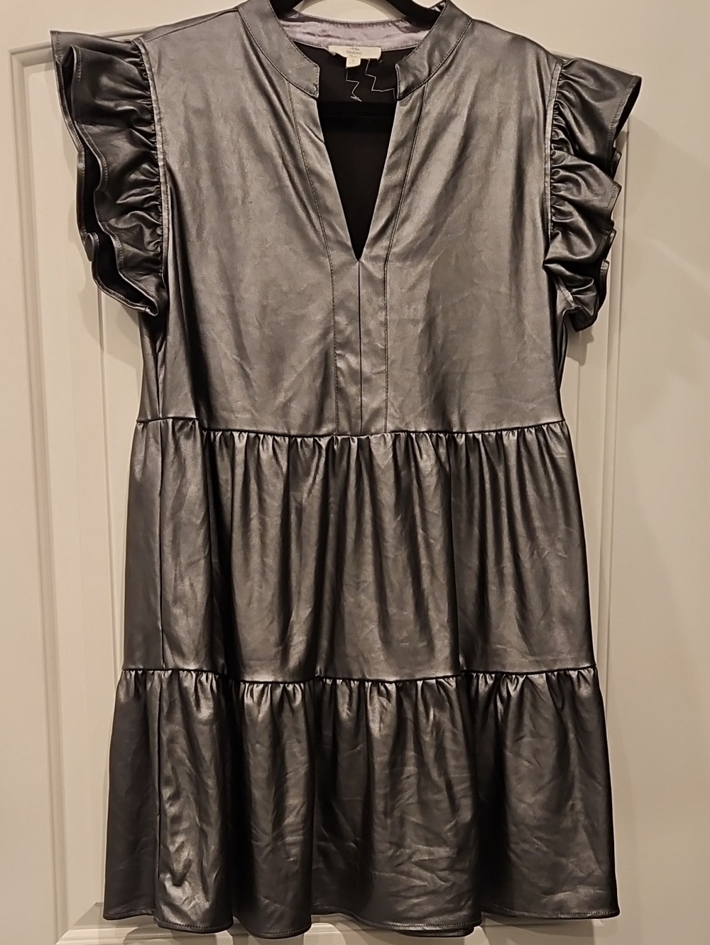 entro Metallic Silver Ruffle Sleeve Mini Dress
